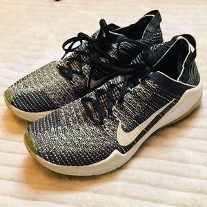Nike Women Air Zoom Fearless Flyknit 2 Black White Sneaker Tennis Shoes Size 6.5